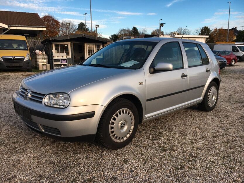 VW Golf 146.000 km 1.999 € Bonn 53227