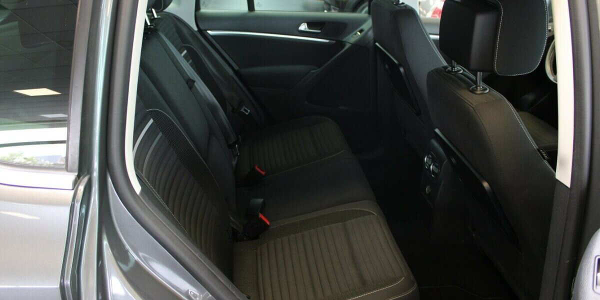 VW Tiguan 1.4 TSI DSG Cup Sport&Style 89.881 km 12.980 &euro; Euskirchen 53881