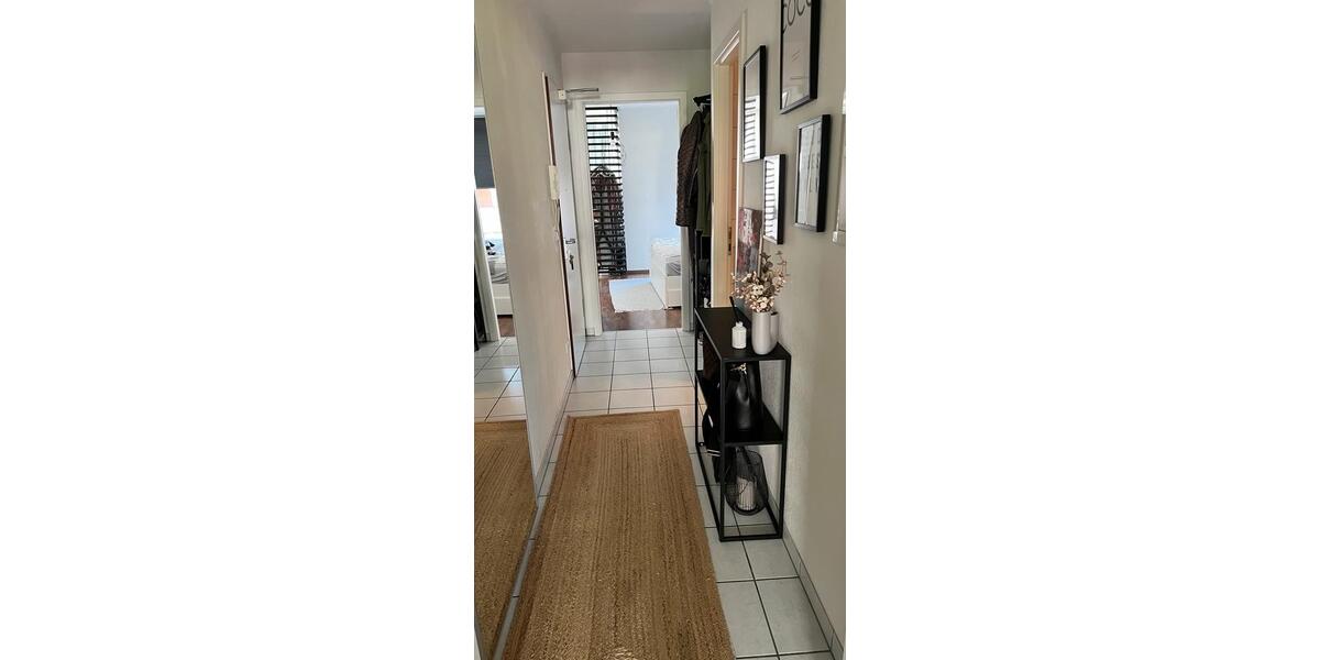 Etagenwohnung Köln Rodenkirchen - 2 Zimmer, 60 m&sup2;, 1.300&euro; | Angebot:26414603