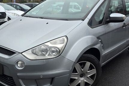 Ford S-Max 232.500 km 2.390 € Bonn 53117