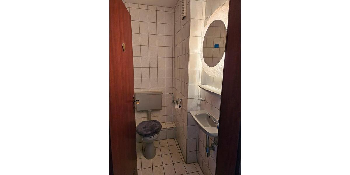 Etagenwohnung Bergisch Gladbach Paffrath - 2 Zimmer, 77 m&sup2;, 750&euro; | Angebot:26428231