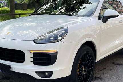 Porsche Cayenne 204.098 km 28.700 &euro; Köln 51105