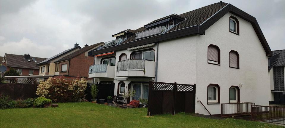 Dachgeschoßwohnung Niederkassel - 2 Zimmer, 60 m&sup2;, 246.000&euro; | Angebot:26442054