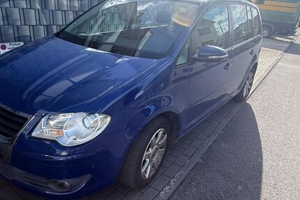 VW Touran 200.000 km 3.995 &euro; Weilerswist 53919