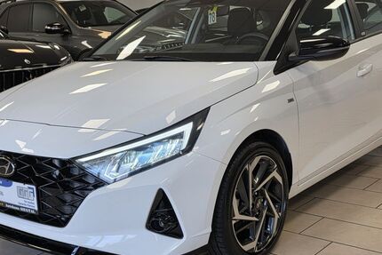Hyundai i20 12.728 km 15.740 € Bonn 53227