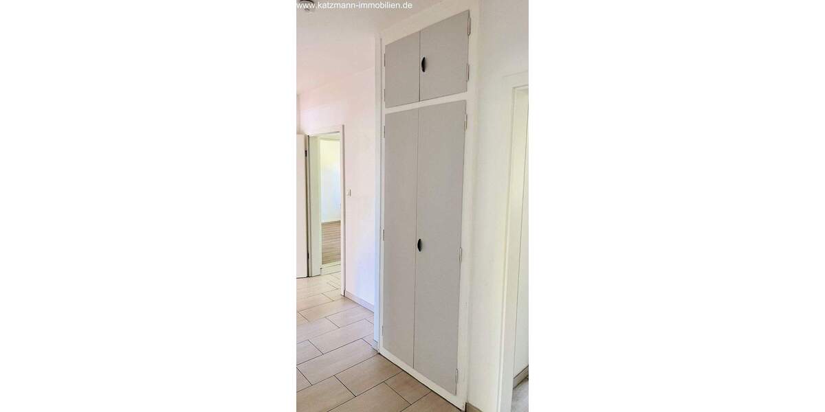 Etagenwohnung Bonn Duisdorf - 4 Zimmer, 84 m&sup2;, 295.000&euro; | Angebot:24689044