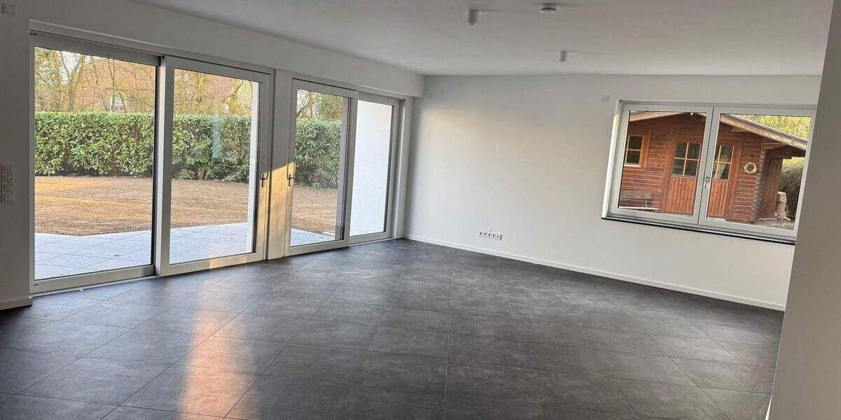 Etagenwohnung Frechen - 4 Zimmer, 205 m&sup2;, 4.540&euro; | Angebot:25728805