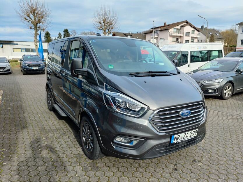 Ford Tourneo Custom 59.000 km 42.490 € Rheinbreitbach 53619