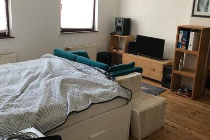 Kleines HausWohnung, 60qm, 2 Schlafzimmer, 1 Wohnküche, Bad zimmer