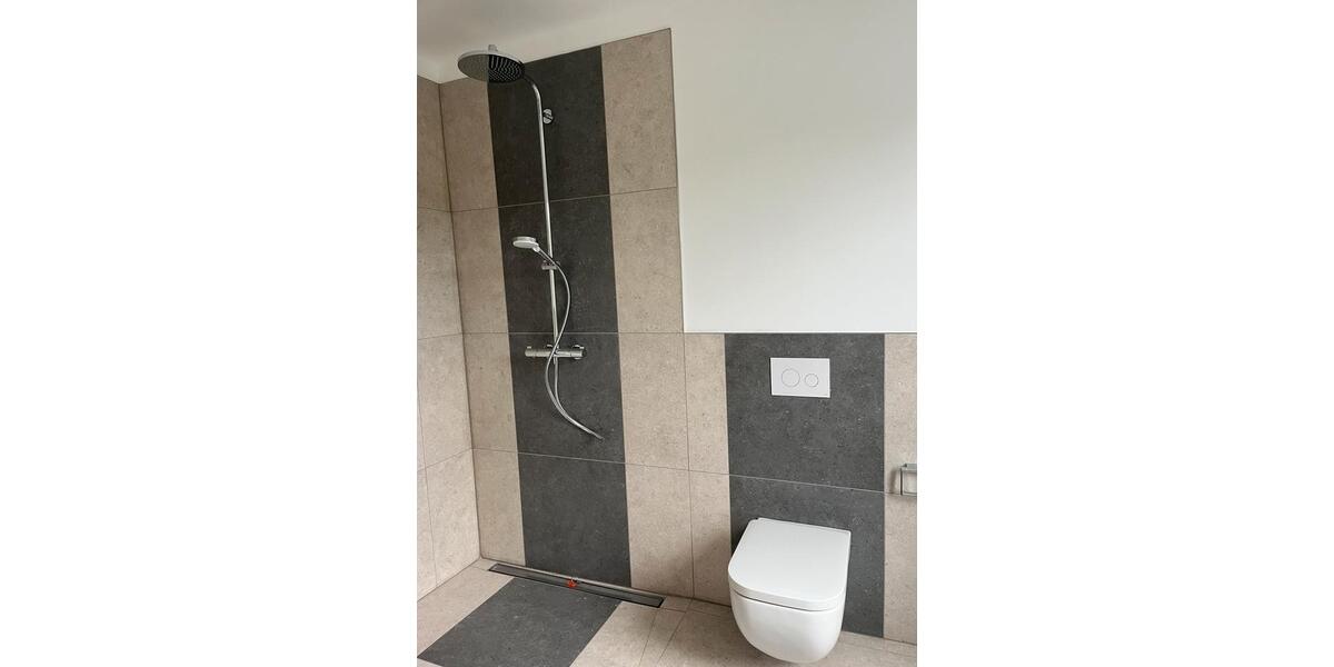 Etagenwohnung Bergisch Gladbach Paffrath - 3 Zimmer, 100 m&sup2;, 1.890&euro; | Angebot:24279132