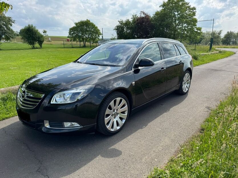 Opel Insignia 142.100 km 8.250 € Herchen 51570