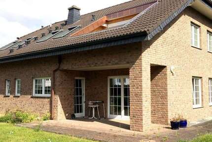 Wohnung zum Mieten in Erftstadt 1.960 € 140 m²