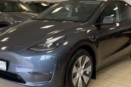 Tesla Model Y 34.472 km 35.400 € Bonn 53227