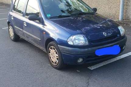 Renault Clio 124.000 km 3.900 &euro; Siegburg 53721