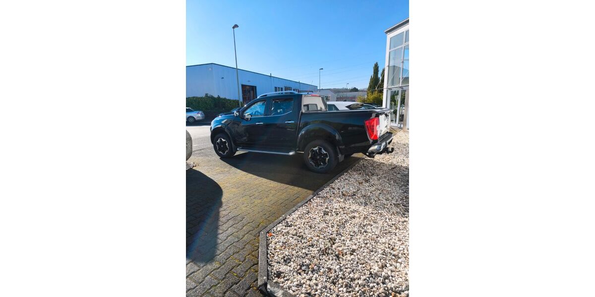 Nissan Navara 49.000 km 29.950 &euro; Lohmar 53797