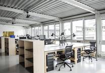 Tolle Arbeitsplätze in loftartigem Hinterhaus der Aachener Straße - All-in-Miete