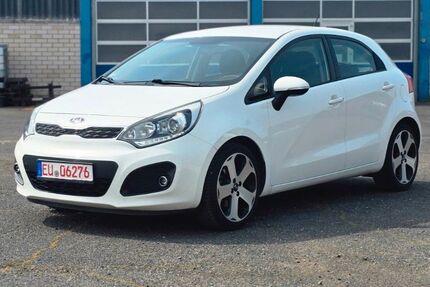 Kia Rio 38.000 km 7.200 &euro; Euskirchen 53879
