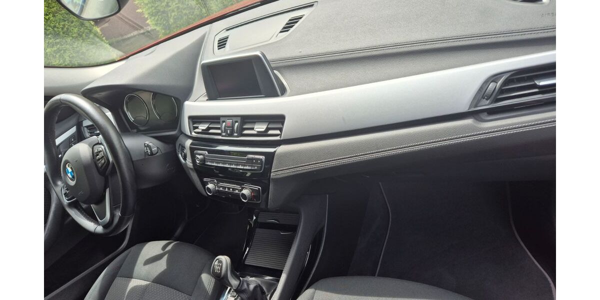 BMW X2 94.000 km 15.200 &euro; Bergisch gladbach 51465