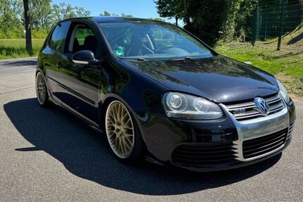 VW Golf 201.606 km 15.500 &euro; Köln 51067