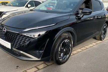 Nissan Qashqai 18.600 km 30.790 € Troisdorf 53840