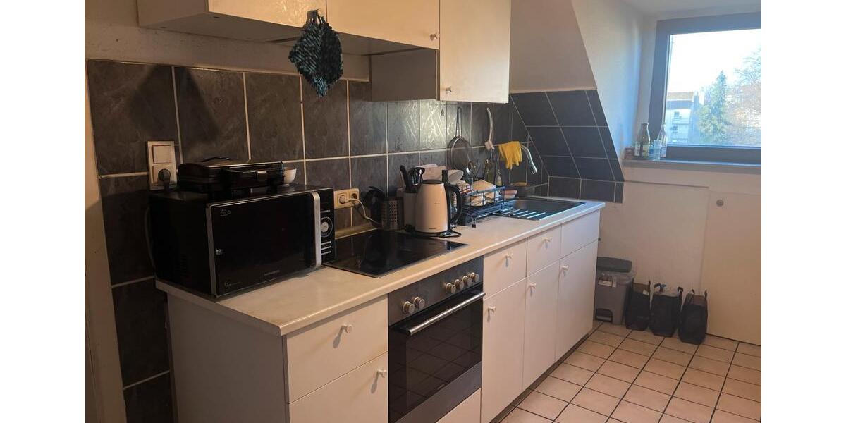 Dachgeschoßwohnung Köln Kalk - 475&euro; | Angebot:24652544