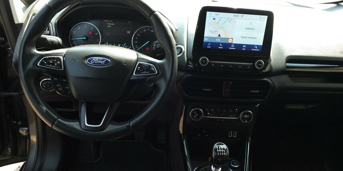 Ford EcoSport TITANIUM LEDER NAVI XENON Zahnriemen neu 125.000 km 11.904 &euro; Köln 50858