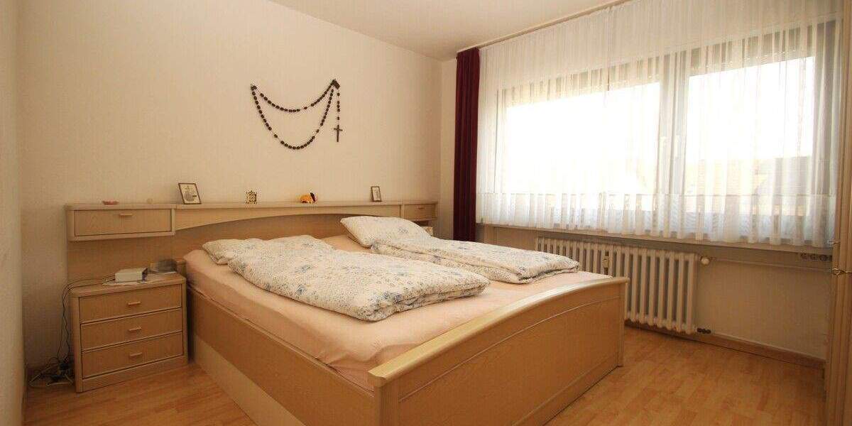 Etagenwohnung Königswinter Ittenbach - 3 Zimmer, 84 m&sup2;, 249.000&euro; | Angebot:25697245