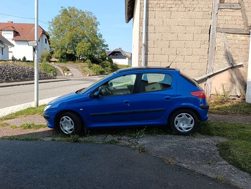 Peugeot 206 210.000 km 550 € Asbach 53567