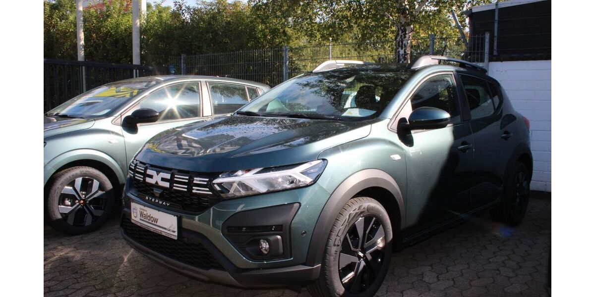 Dacia Sandero 7.900 km 17.900 &euro; Rheinbach 53359