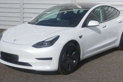 Tesla Model 3 10.444 km 32.490 € Eitorf 53783