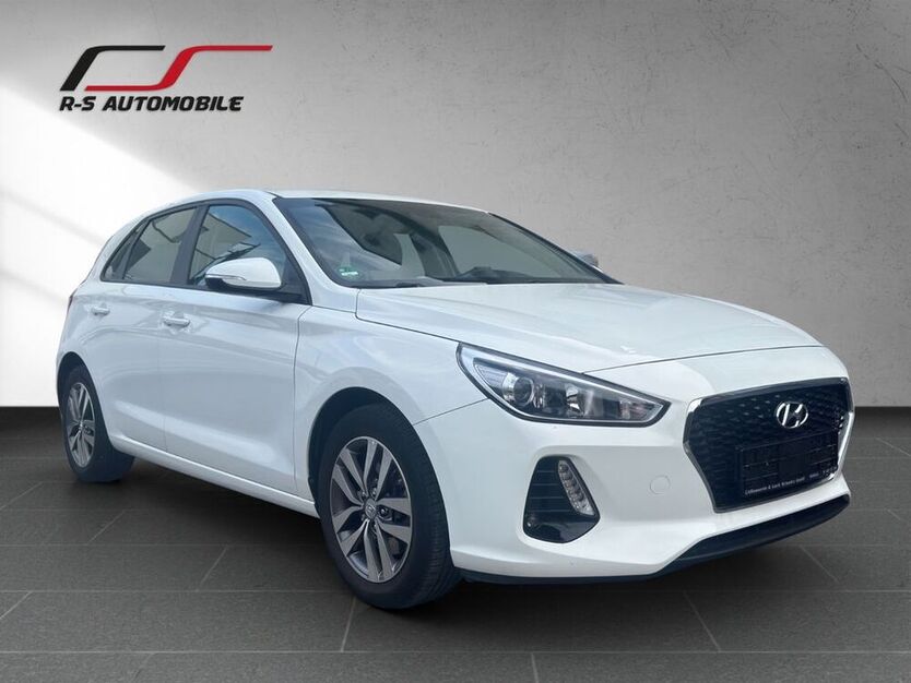 i30