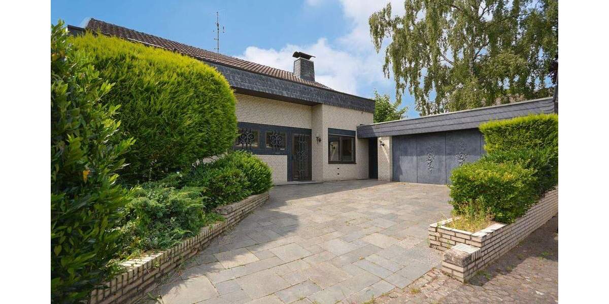 Einfamilienhaus Hürth Hermülheim - 7 Zimmer, 238 m&sup2;, 950.000&euro; | Angebot:24221072