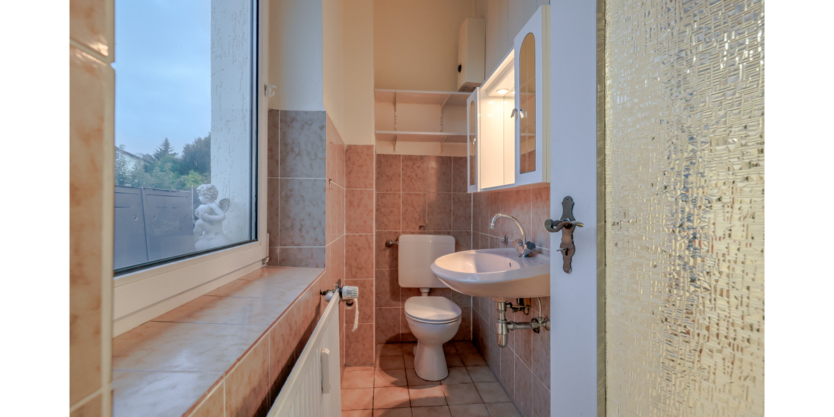 *Provisionsfrei* 5-Parteien-Haus in Königswinter-Heisterbacherrott - Mehrfamilienhaus, Wohnhaus Königswinter Heisterbacherrott | Angebot:24242346