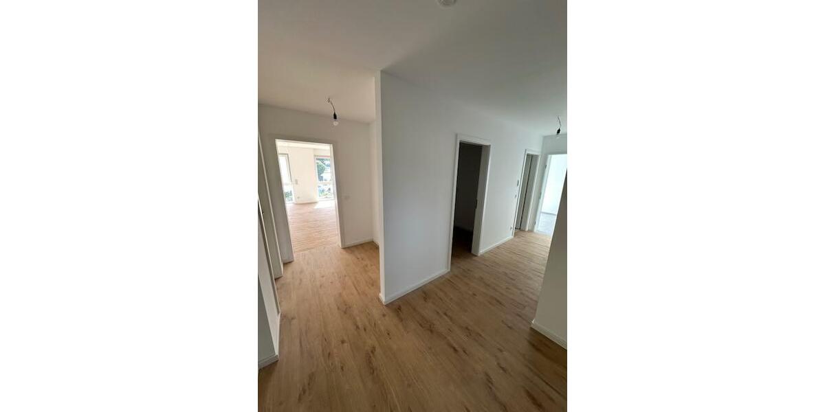 Etagenwohnung Eitorf - 4 Zimmer, 114 m&sup2;, 1.845&euro; | Angebot:27617602