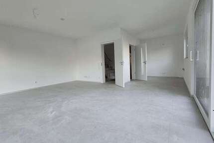 Haus zum Mieten in Hersel 3.000 € 152 m² 5 zimmer