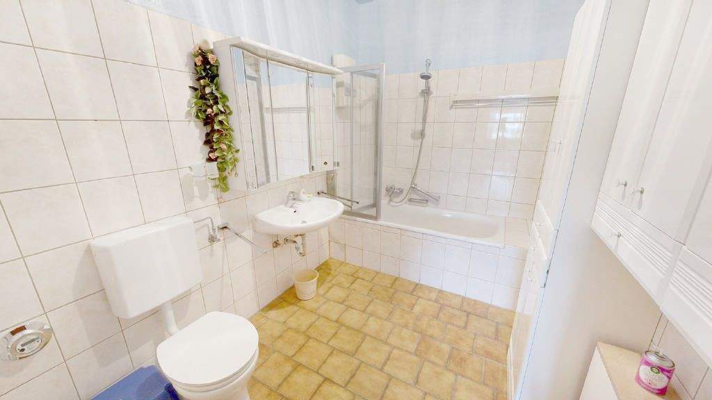 Etagenwohnung Erftstadt Lechenich - 4 Zimmer, 104 m&sup2;, 275.000&euro; | Angebot:25703204