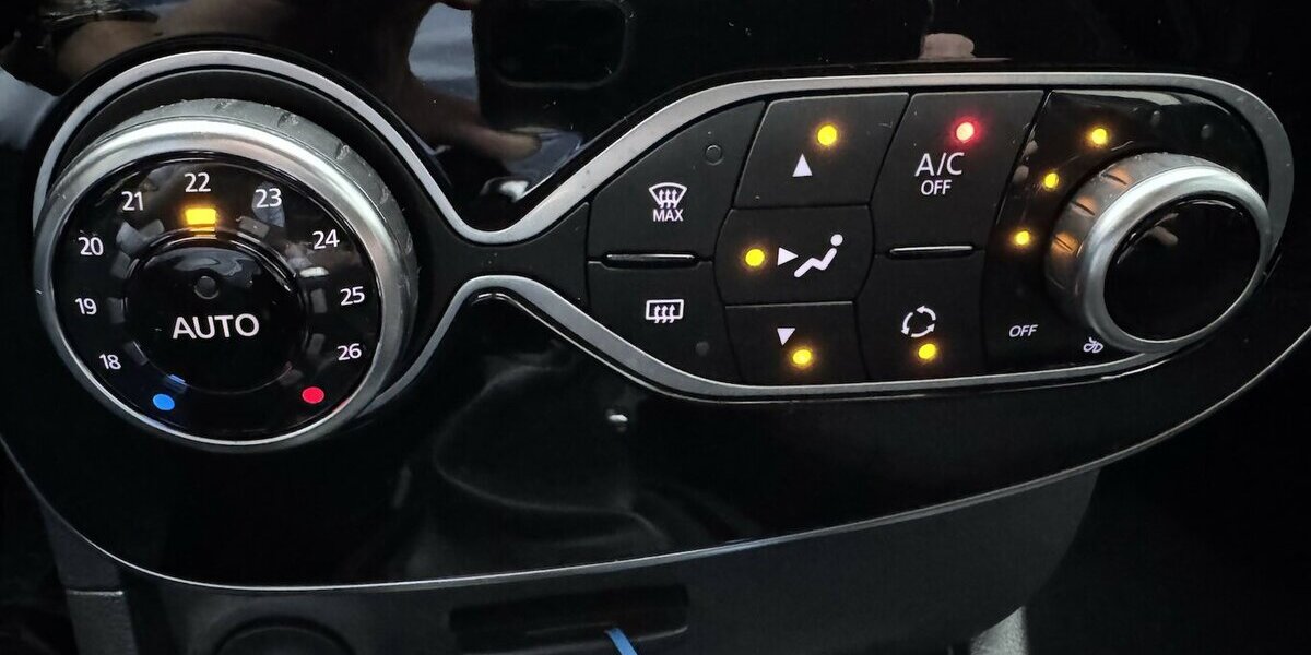 Renault Clio dCi90 Cargo 2Si PKW Navi Klima Lim.1Hd EU 6 60.000 km 9.000 &euro; Erftstadt 50374