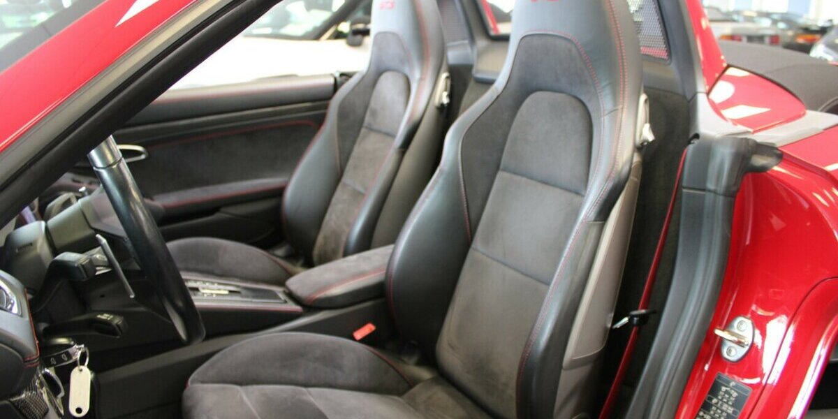 Porsche 718 Boxster GTS Sport-/AGA/Chrono/Design 73.299 km 61.480 &euro; Euskirchen 53881