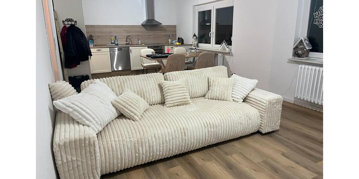 Etagenwohnung Grafschaft - 3 Zimmer, 80 m&sup2;, 1.200&euro; | Angebot:25410989