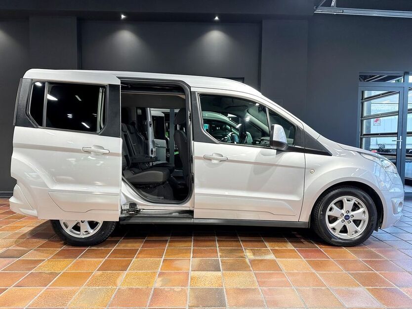 Ford Tourneo Connect 128.984 km 13.950 € Bonn 53177