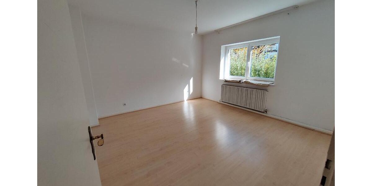 Erdgeschoßwohnung Bonn Bad Godesberg - 2 Zimmer, 45 m&sup2;, 750&euro; | Angebot:27618067