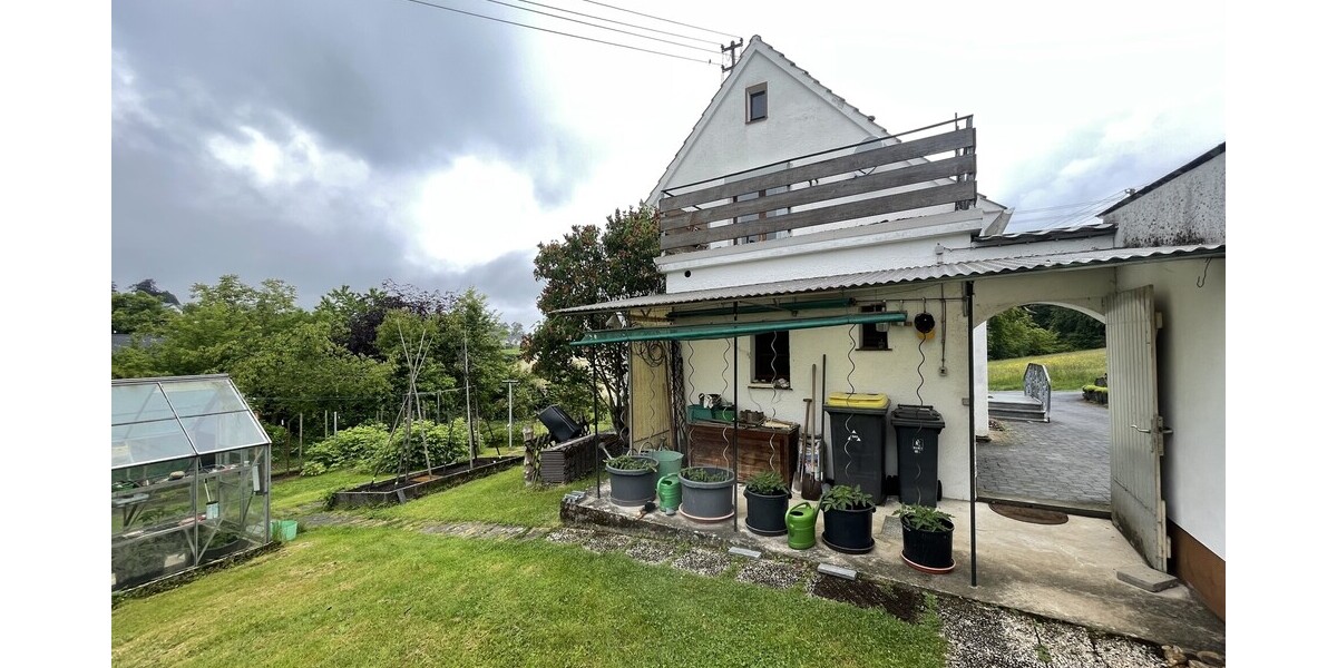 Einfamilienhaus mit großem Garten - Einfamilienhaus Königswinter / Thomasberg Thomasberg | Angebot:27225342