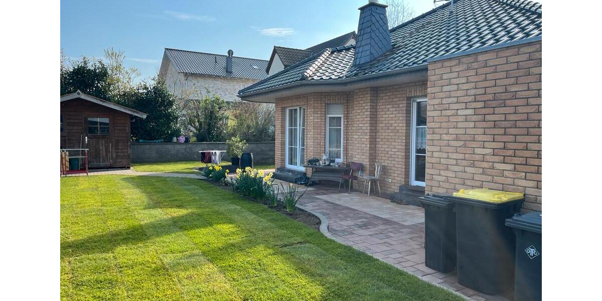 Bungalow Euskirchen - 4 Zimmer, 133 m&sup2;, 480.000&euro; | Angebot:26523094