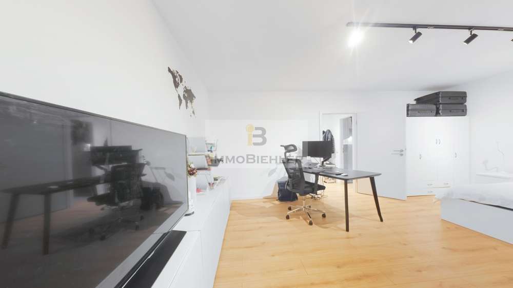 Etagenwohnung Köln Ehrenfeld - 1 Zimmer, 34 m&sup2;, 159.000&euro; | Angebot:24437510