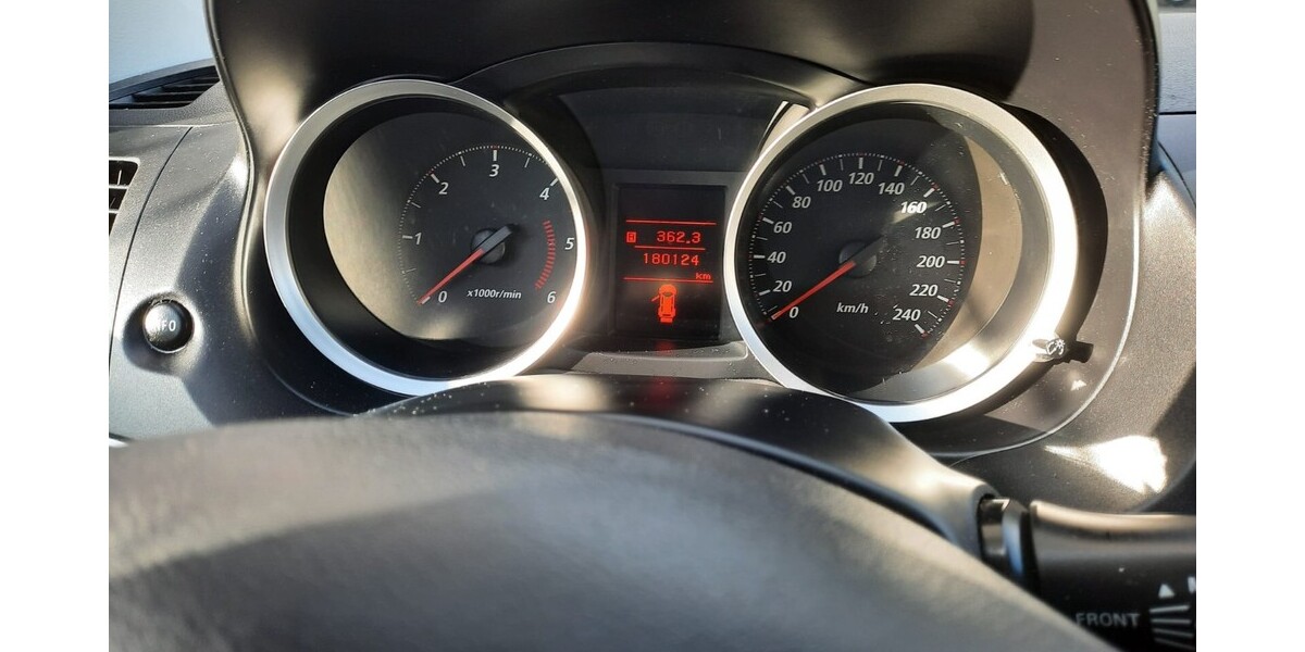 Mitsubishi Lancer Sportback 190.000 km 4.500 &euro; Rösrath 51503