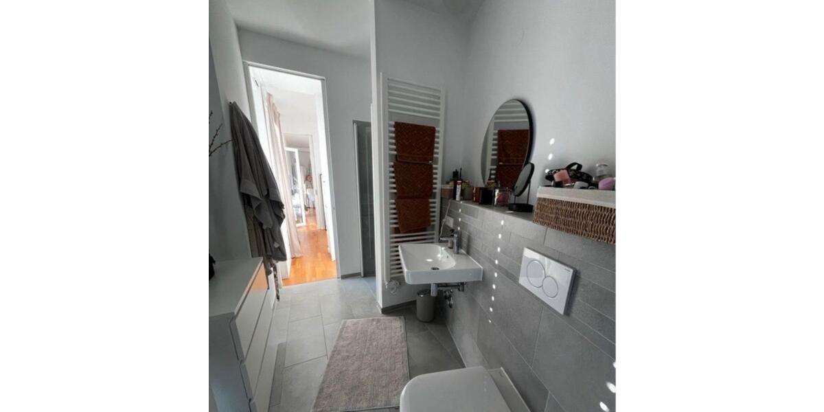 Etagenwohnung Köln Innenstadt - 2 Zimmer, 60 m&sup2;, 500&euro; | Angebot:25903121