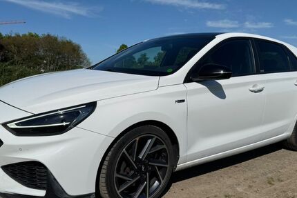 Hyundai i30 80.000 km 18.900 &euro; Brühl 50321