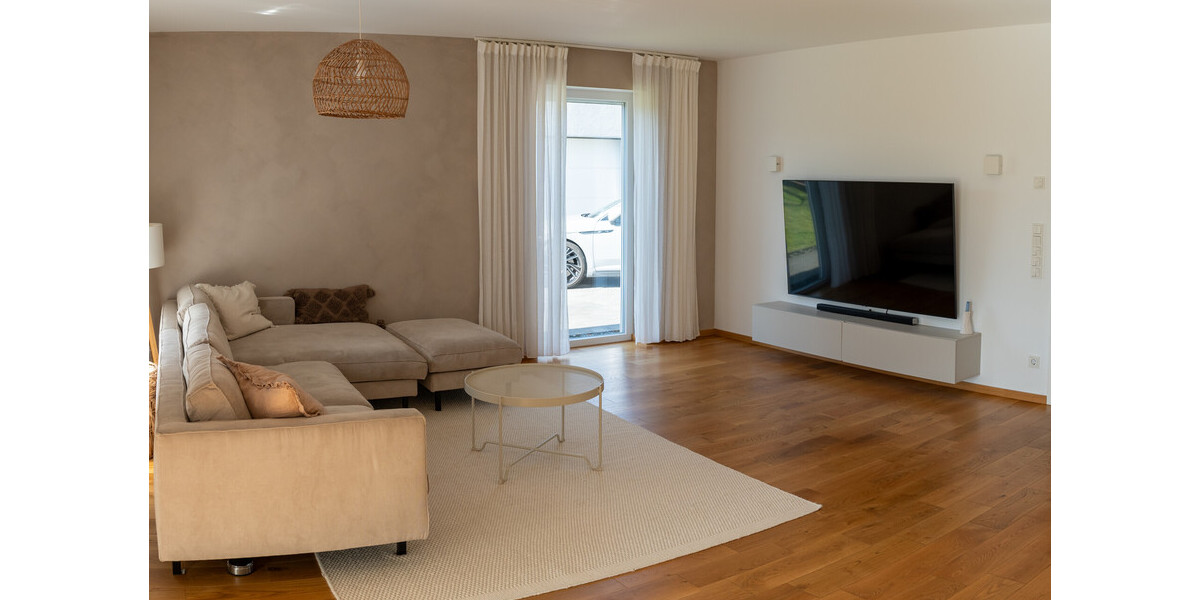 Hochwertige Doppelhaushälfte mit Garten, Garage & Einbauküche 7 zimmer