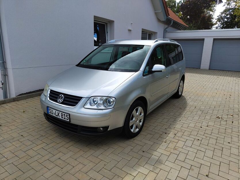 VW Touran 311.000 km 1.900 € Swisttal 53913