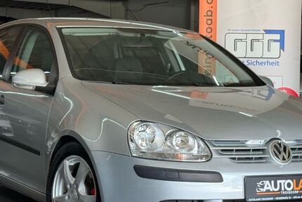 VW Golf 163.000 km 4.499 € Troisdorf 53842